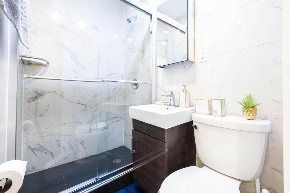 69-4c Brand New Haven Prime Lower East Side 1br Appartamento *