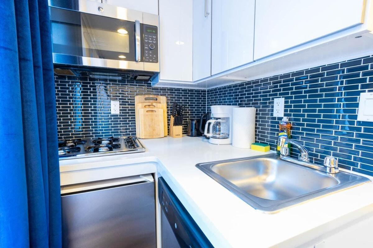69-4c Brand New Haven Prime Lower East Side 1br Appartamento